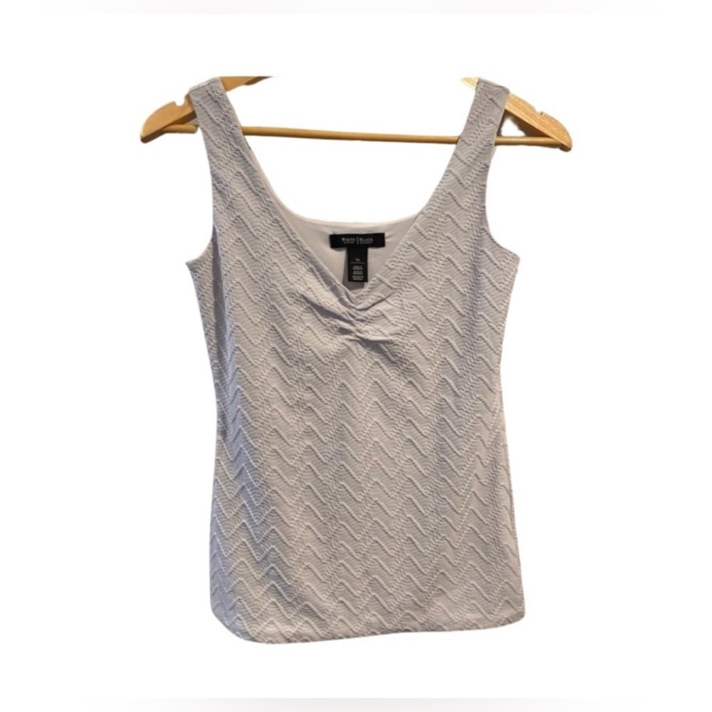 EUC White House Black Market XS Tank